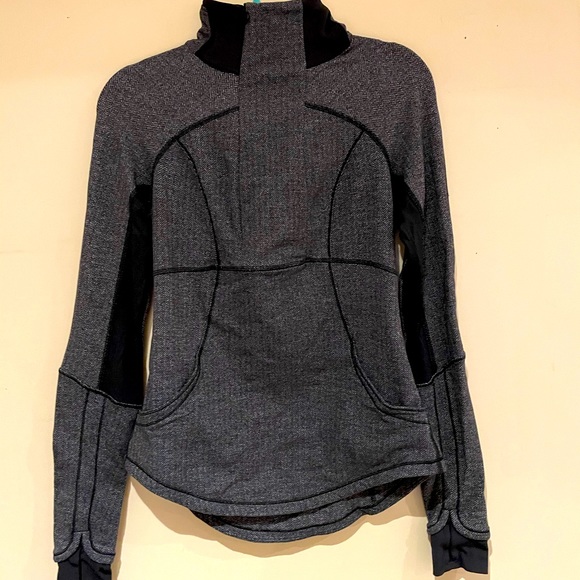 lululemon athletica Sweaters - Lululemon Sweater
